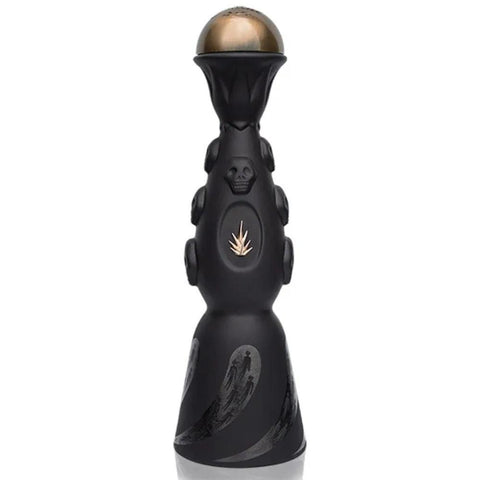 Buy Clase Azul Dia de los Muertos Joven Tequila 2019 online from the best online liquor store in the USA.
